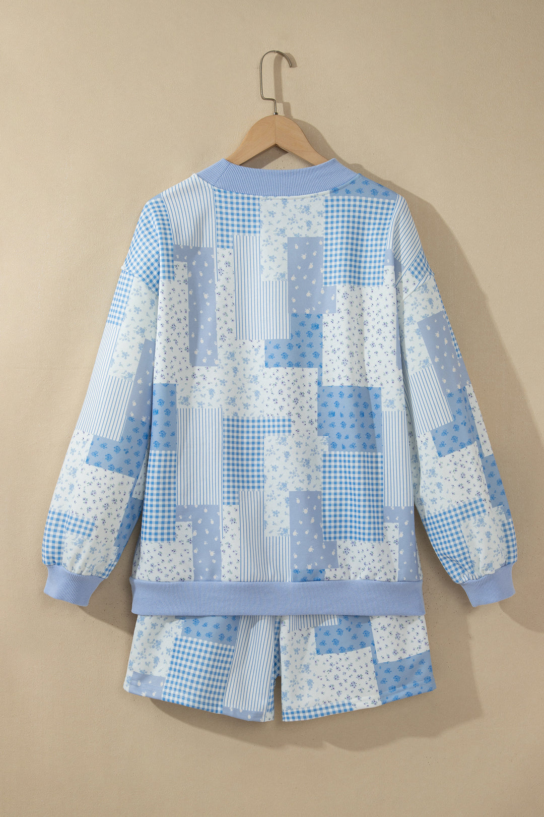 Patchwork Floral Print Drop Shoulder Baggy Pullover Drawstring Shorts Set