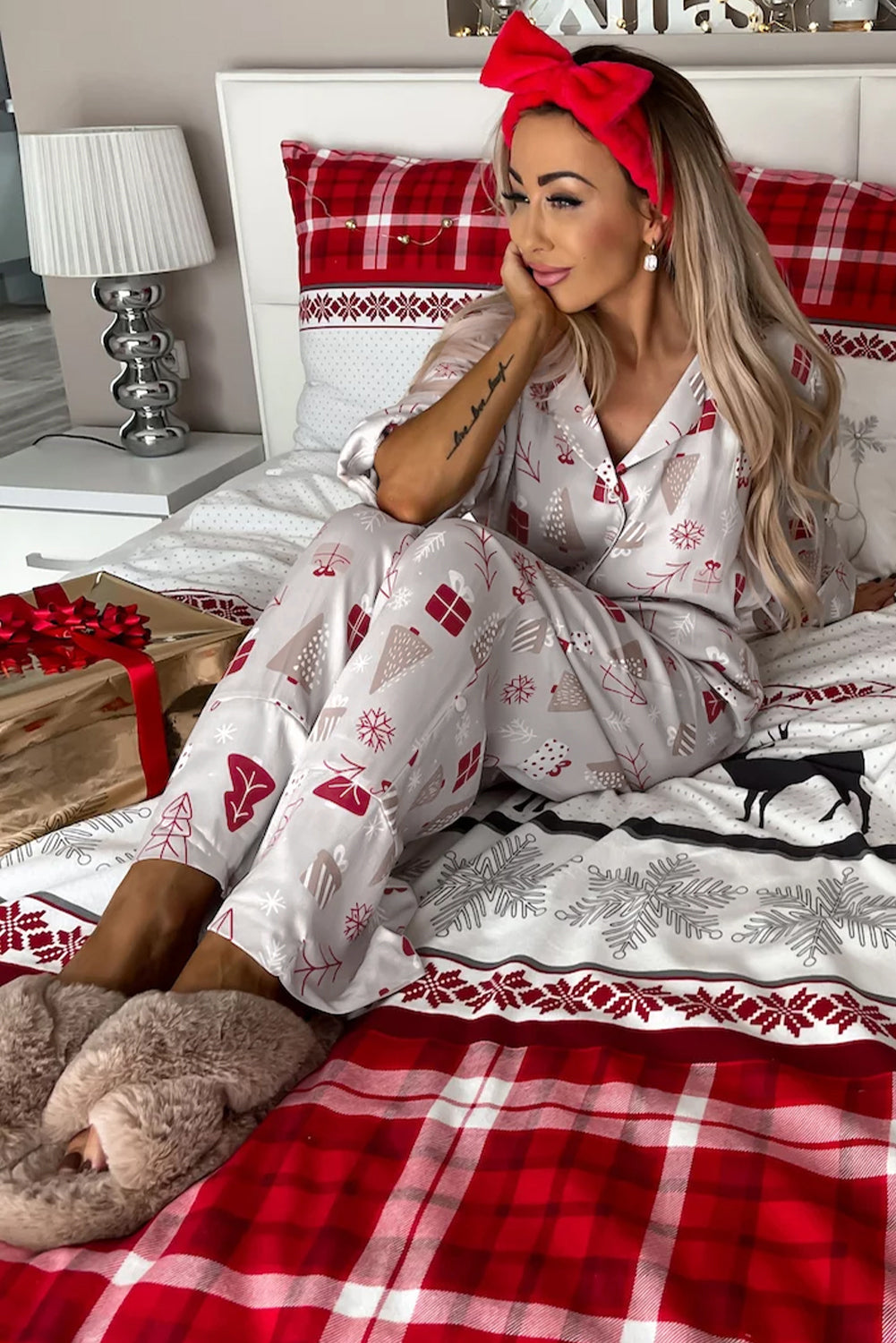 Grey Christmas Printed Shirt and Pants Pajama Set