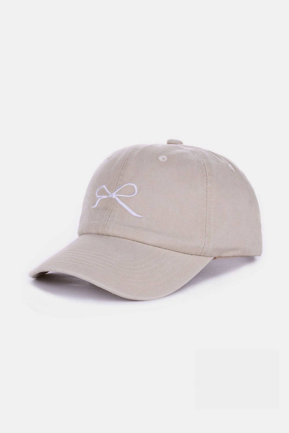 a baseball cap with a bow on the front