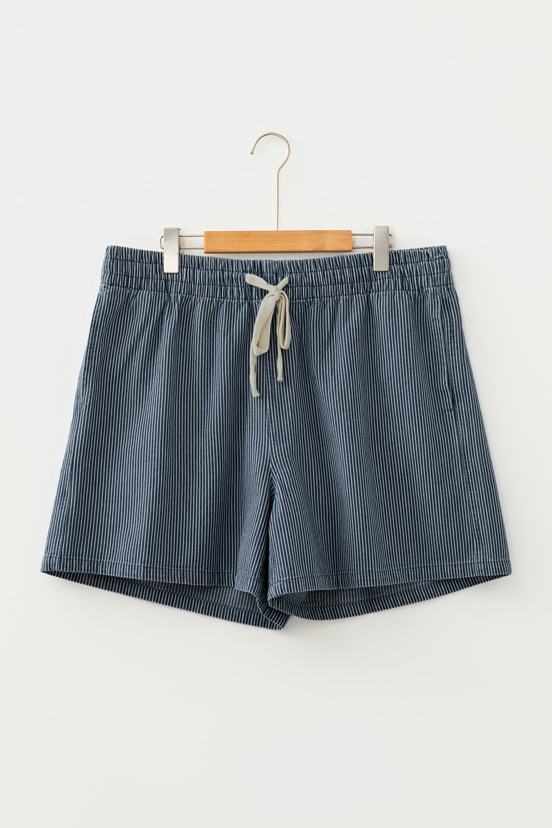 Stripe Plus Size Contrast Drawstring Elastic Waist Denim Shorts