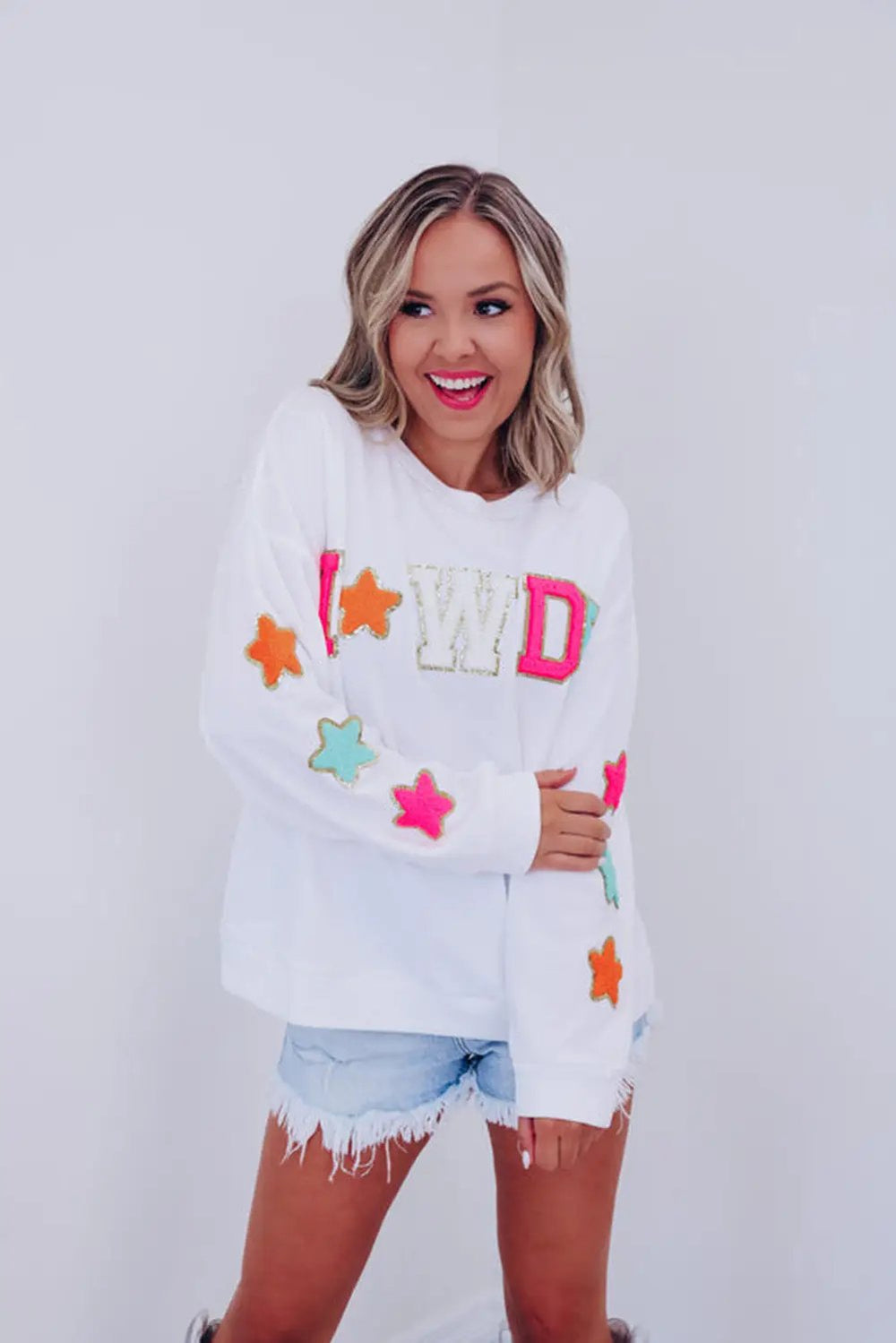 White Howdy Glitter Chenille Patch Graphic Casual Sweatshirt -