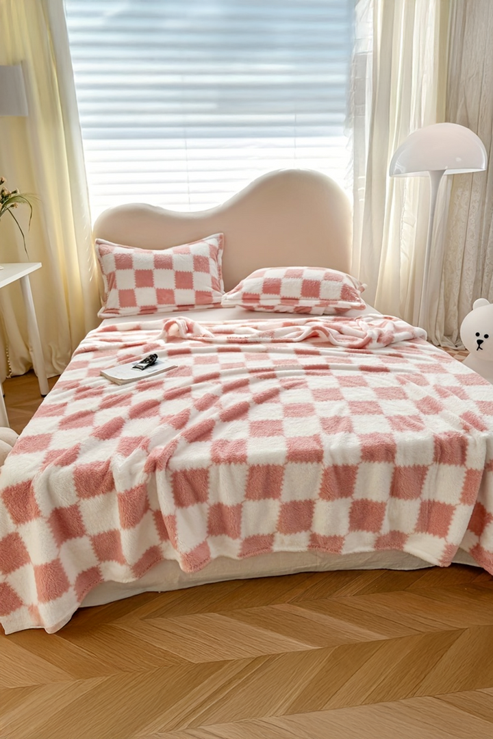 Checkered Fluffy Coral Fleece Blanket