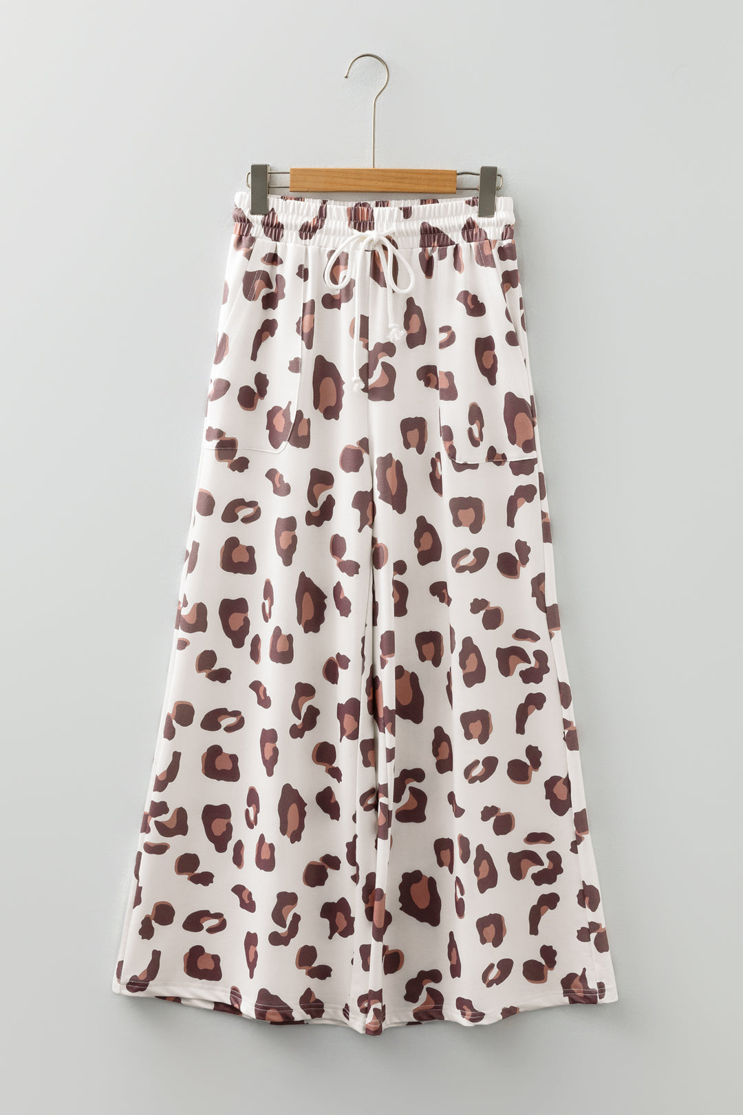 Drawstring Leopard Print Patch Pocket Loose Pants