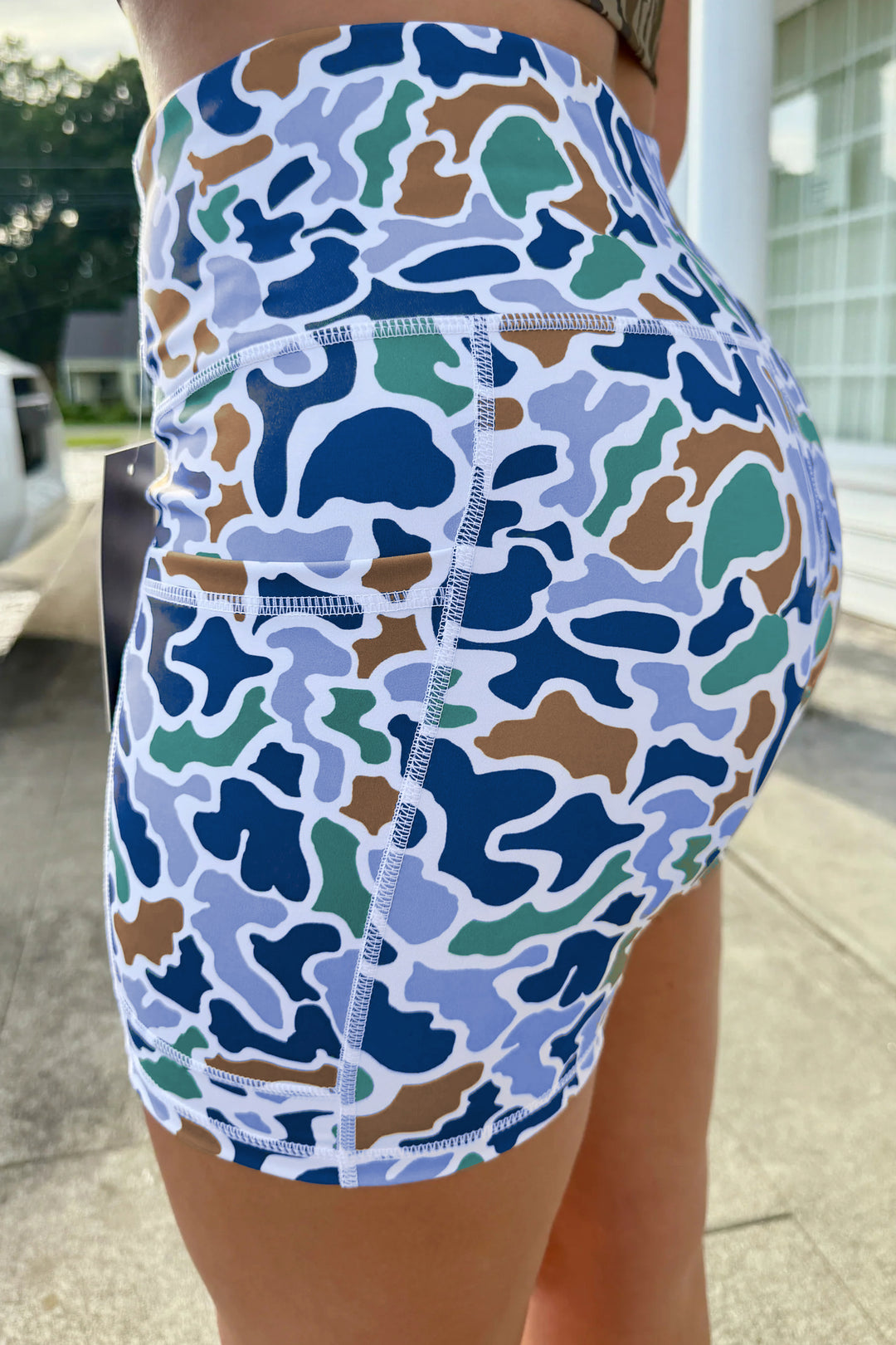 Abstract Camo Printed Seam Detail Biker Shorts