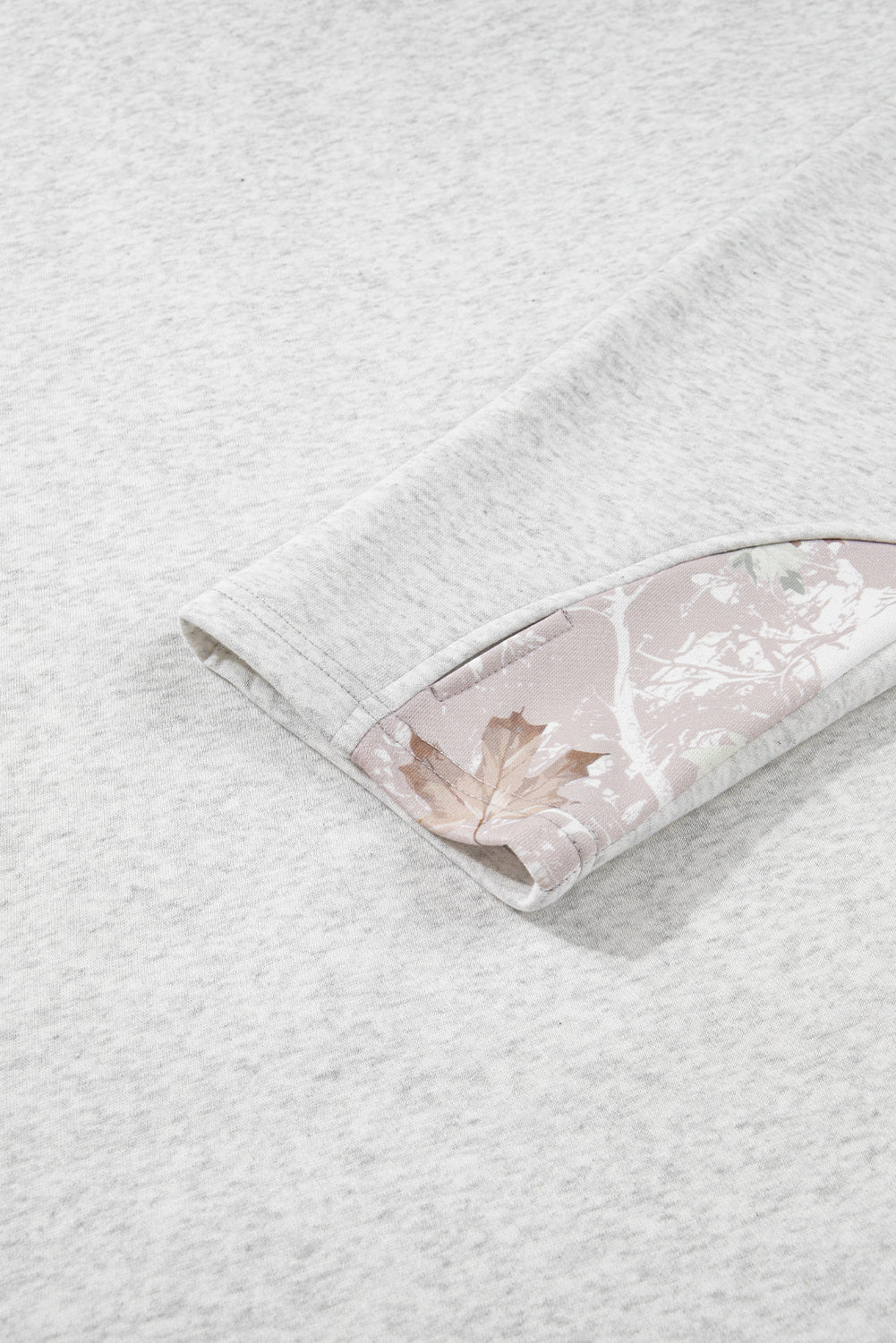 Gray Camo Leaves Patchwork Zipped Collar Pullover Plus Size Sweatshirt