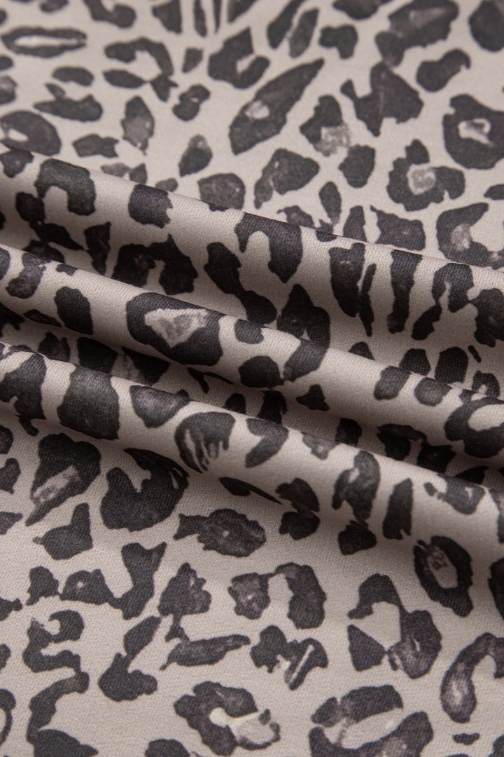 Leopard Print Patchwork Crew Neck Sweatshirt