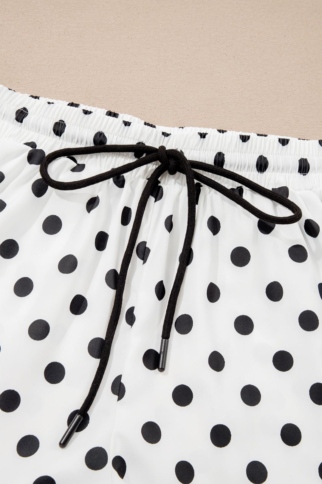 Polka Dot Contrast Ruffle Trim Shorts