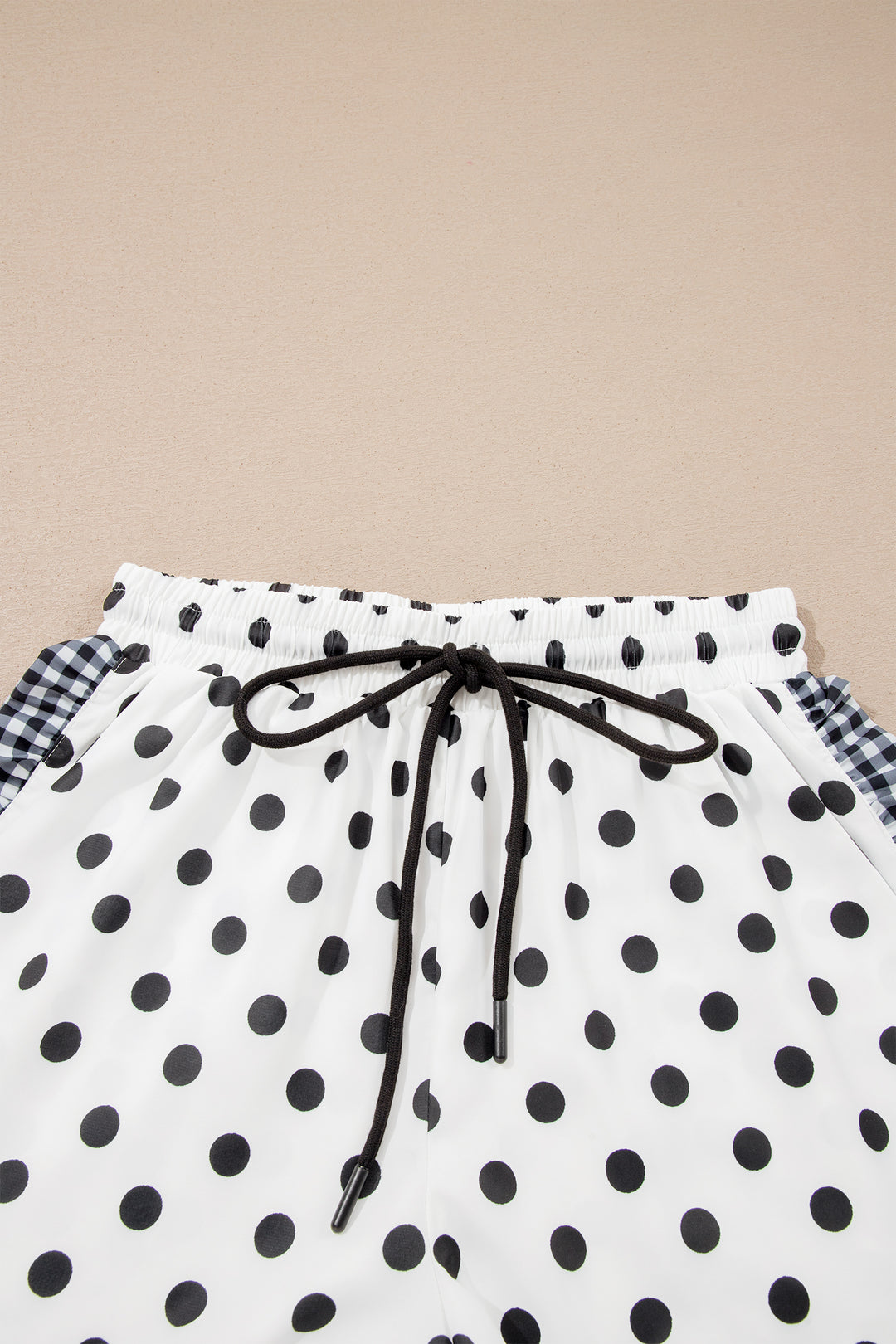Polka Dot Contrast Ruffle Trim Shorts