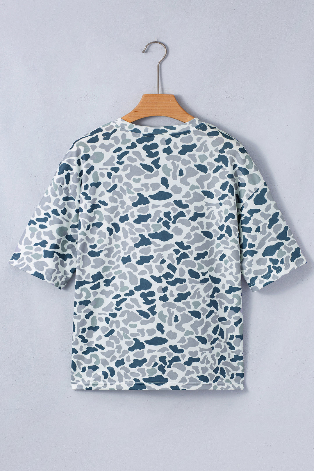 Gray Camouflage Print Single Chest Pocket V Neck Tee