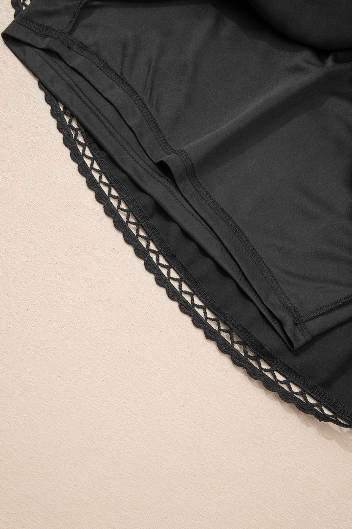 Plus Size Frilled Elastic Waist Lace Trim Boho Ruffled Shorts