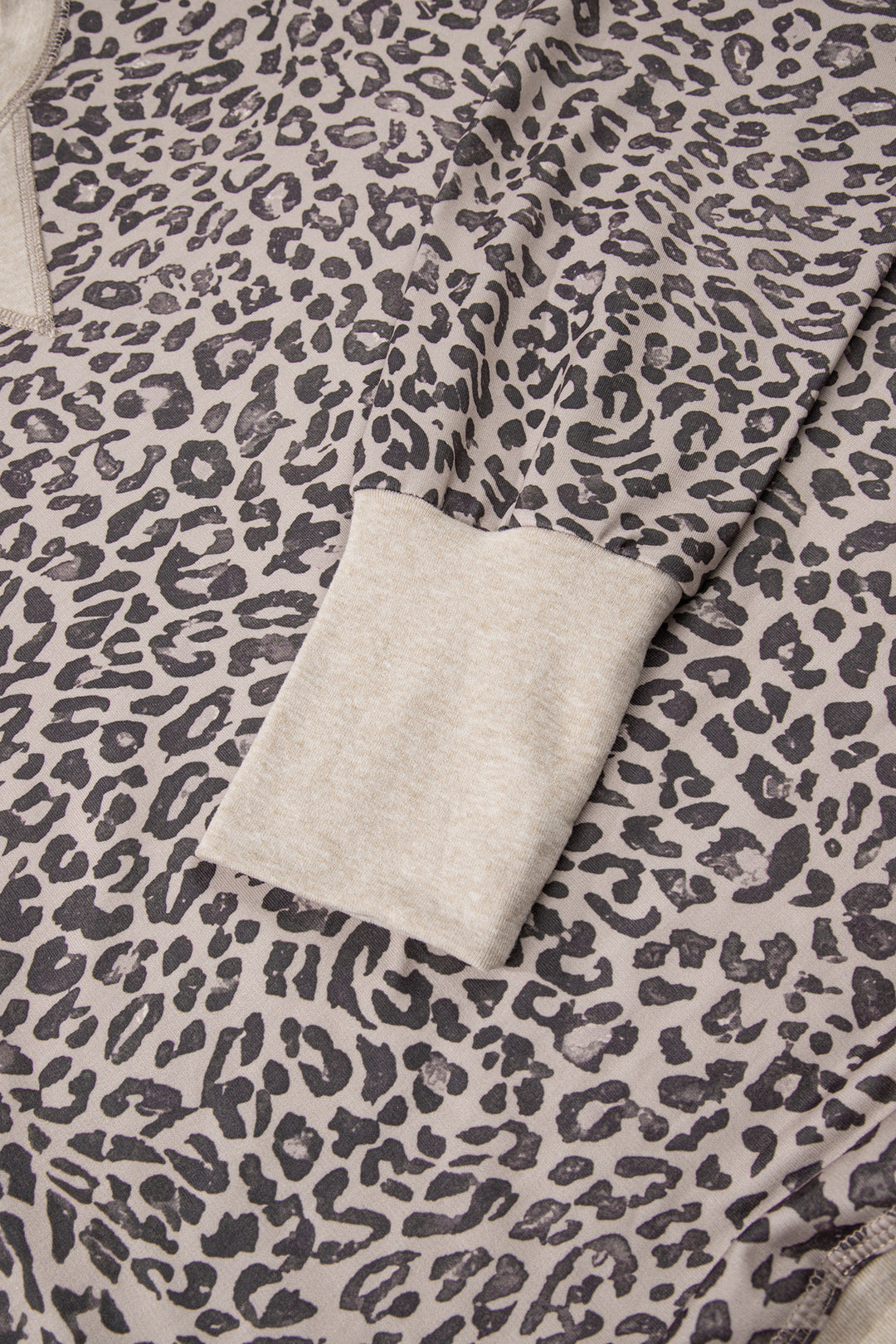 Leopard Print Patchwork Crew Neck Sweatshirt