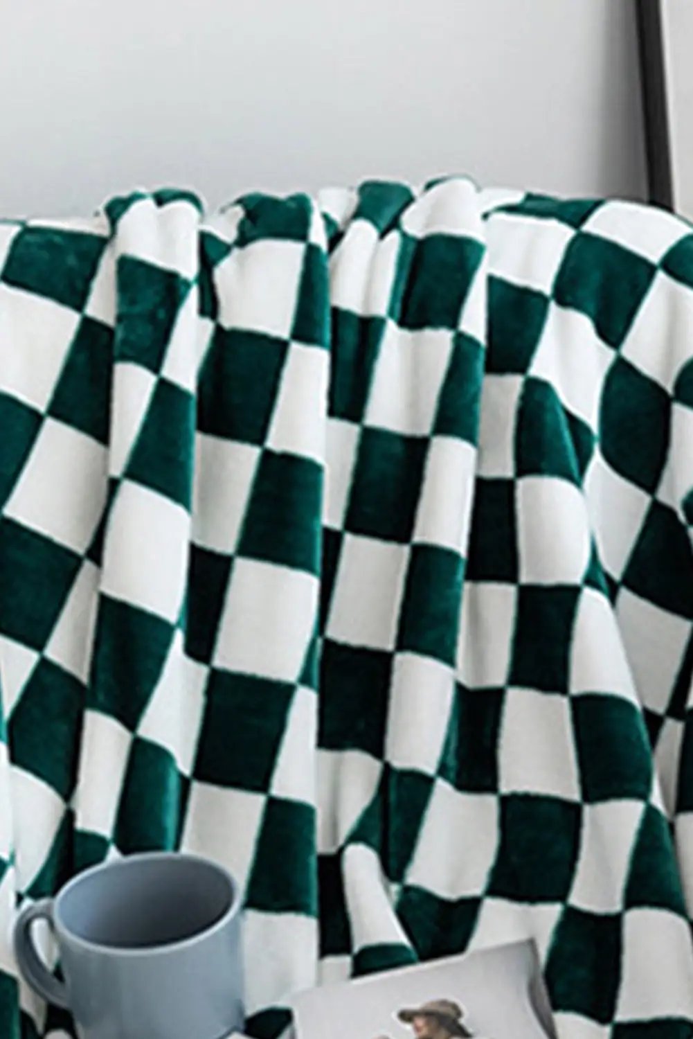 Checkerboard Printed Soft Throw Blanket 120*200cm