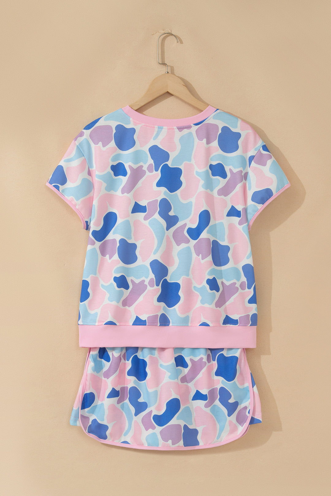 Pink Camouflage Print Contrast Trim Athletic Skort Set
