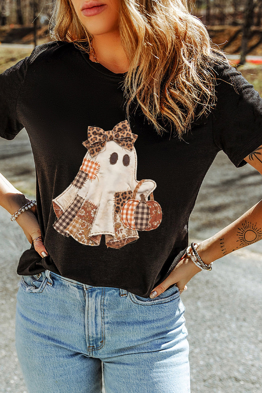 Black Halloween Ghost Appliqué Graphic T-Shirt