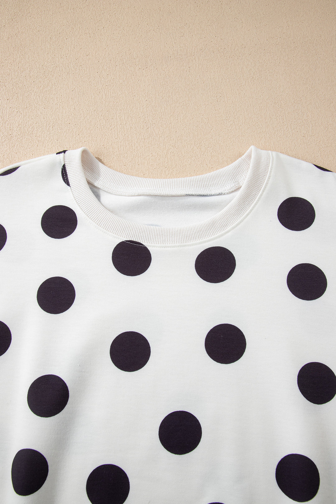 Polka Dot Print Drop Shoulder Pullover Drawstring Shorts Set