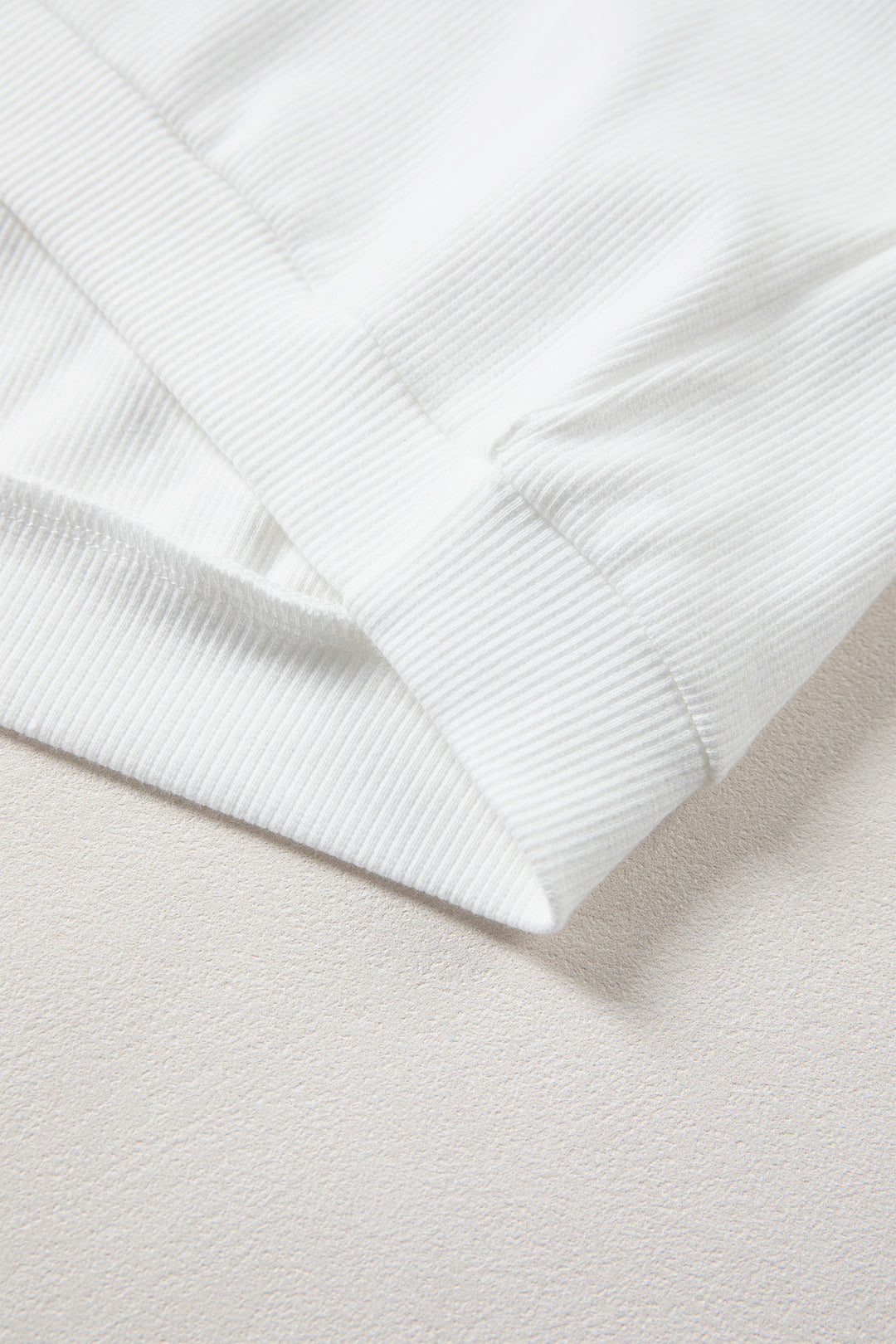 White 3d Ribbed XOXO Heart Embroidered Drop Shoulder Sweatshirt