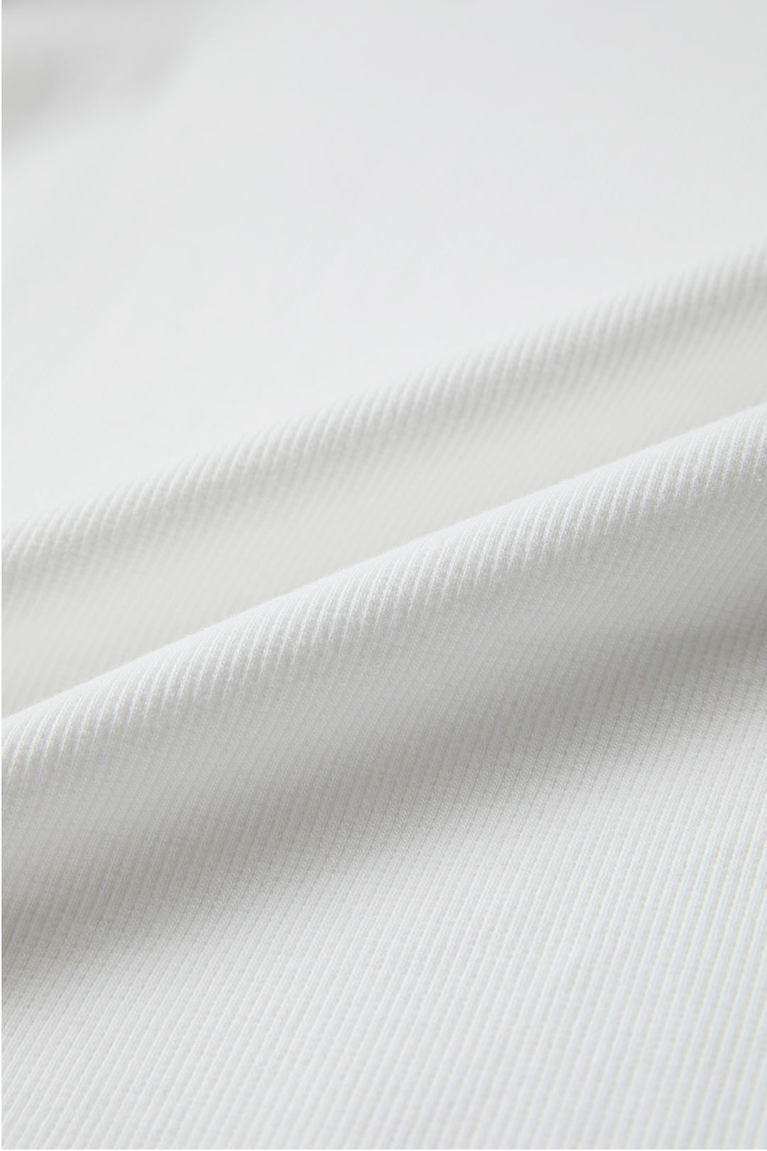 White 3d Ribbed XOXO Heart Embroidered Drop Shoulder Sweatshirt