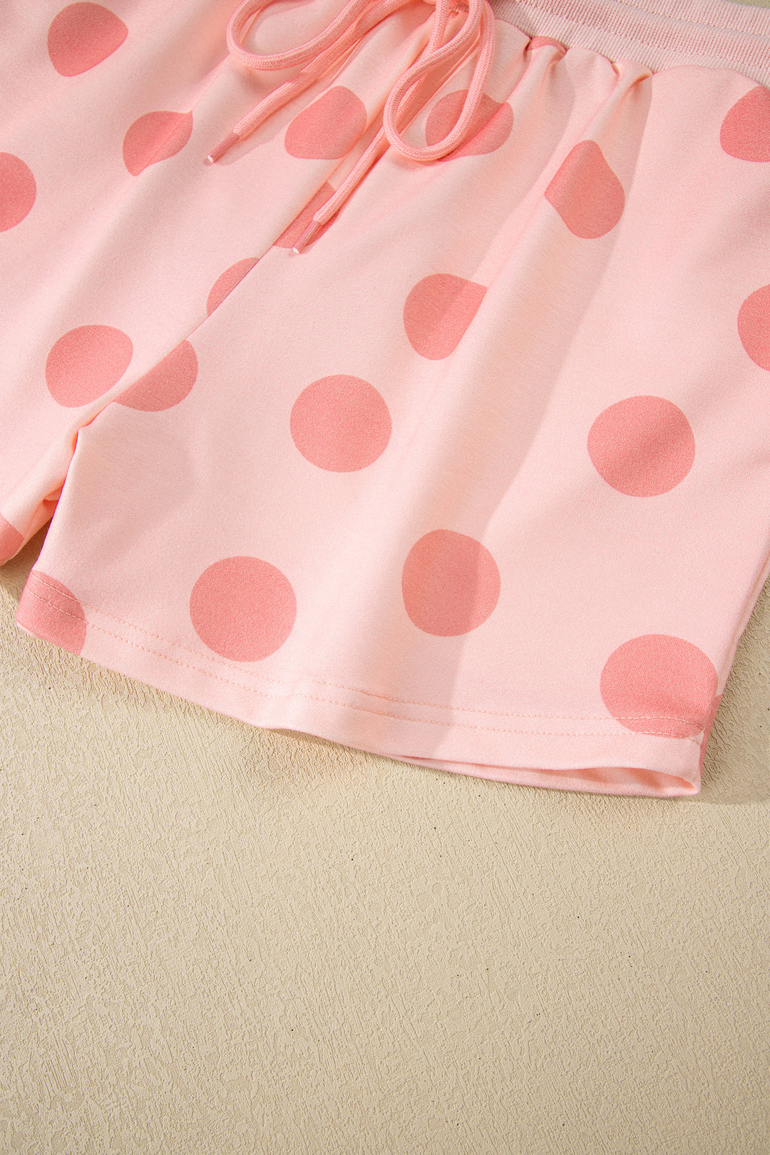 Polka Dot Print Drop Shoulder Pullover Drawstring Shorts Set