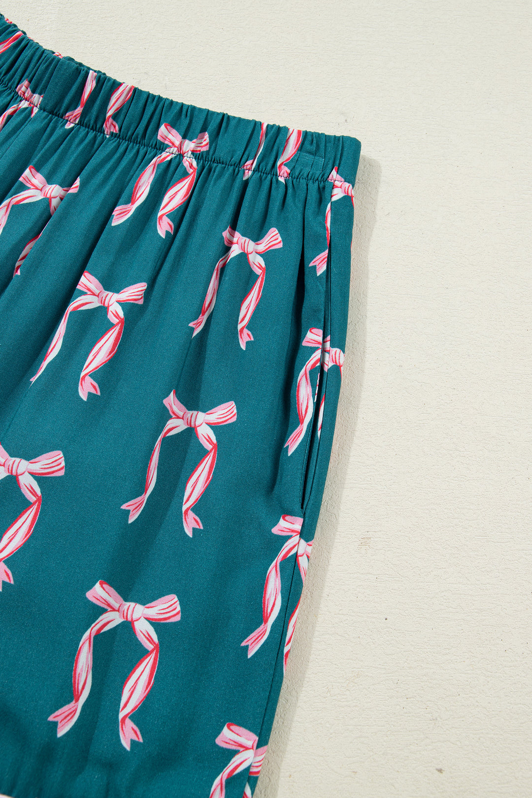 Green Ribbon Bow Print Silky Long Sleeve Shirt and Shorts 2pcs Pajama Set