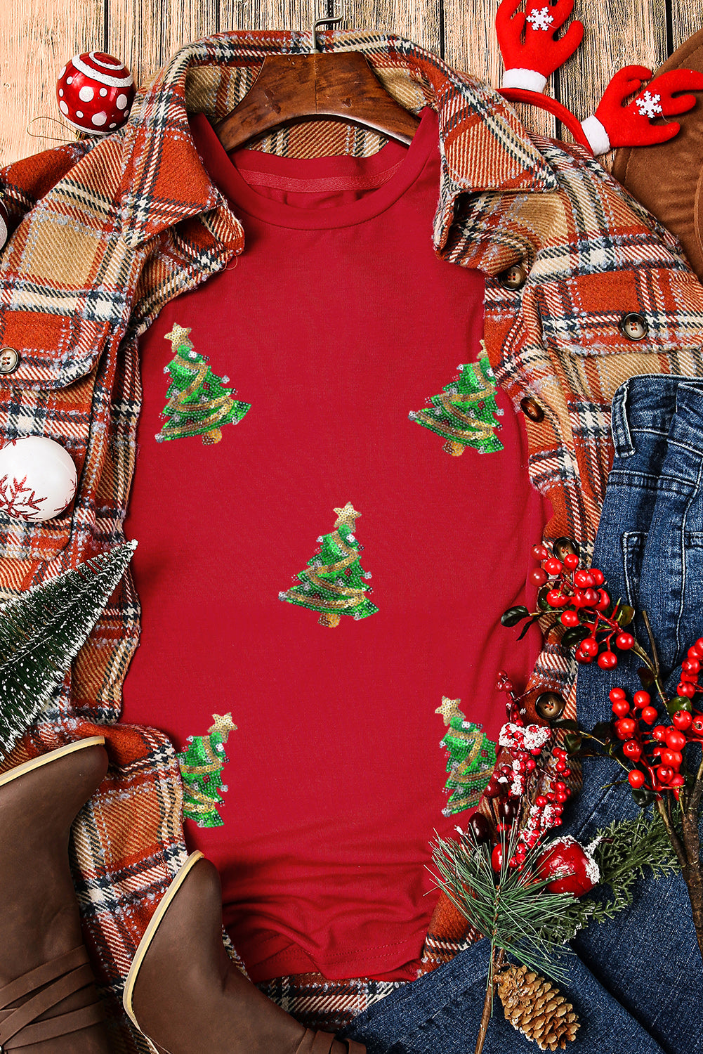 Red Sequin Christmas Tree Graphic Crewneck T Shirt