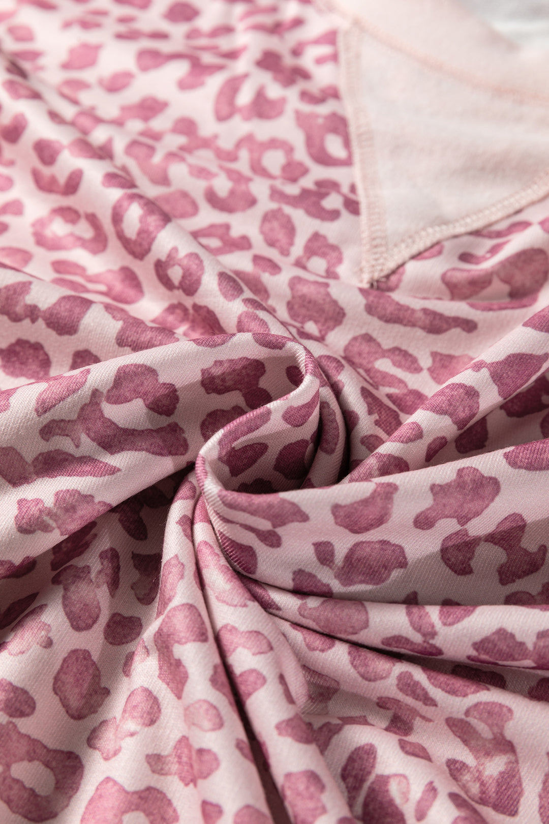 Leopard Print Patchwork Crew Neck Sweatshirt