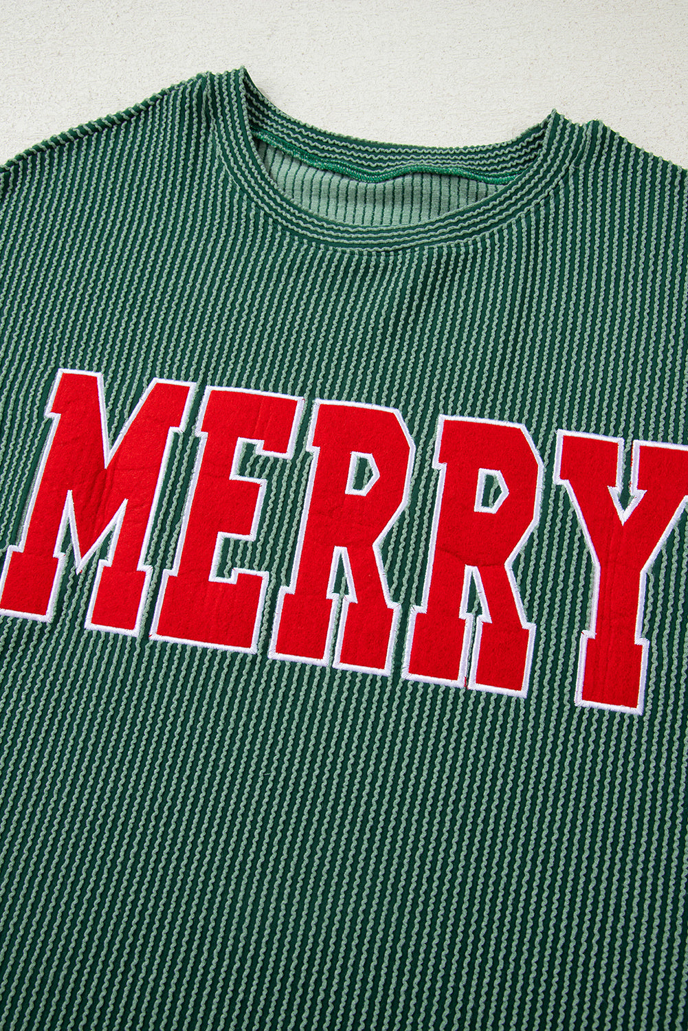 Twisted Rib Outlined Merry Letter Graphic Loose Long Sleeve Top