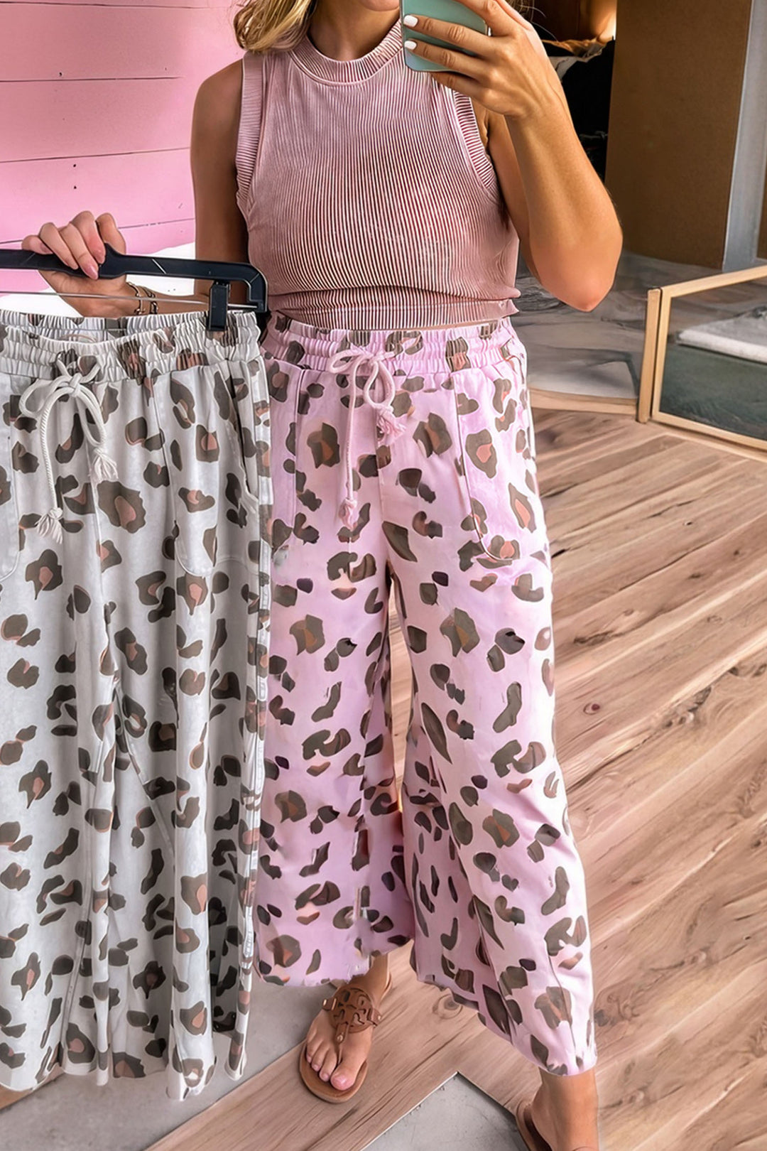 Drawstring Leopard Print Patch Pocket Loose Pants