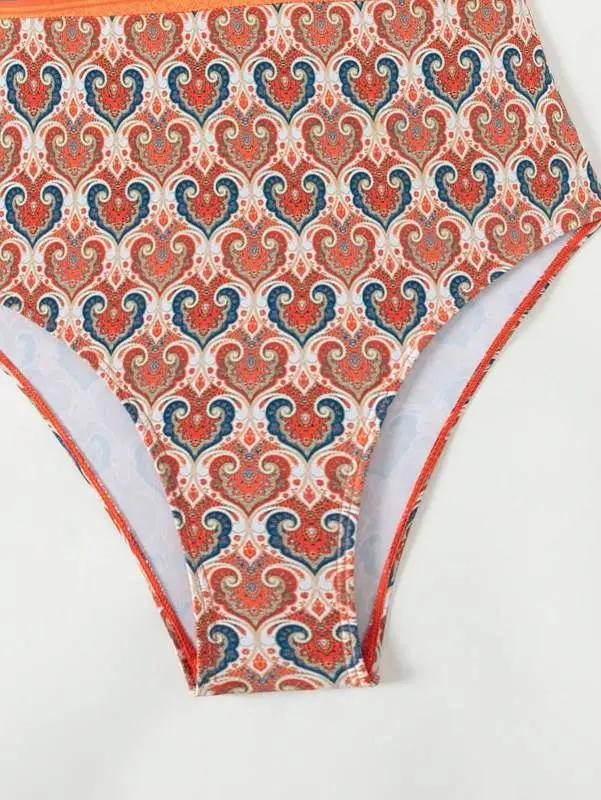 V-neck ruffled backless swimsuit