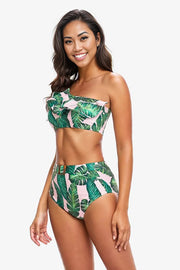 Ruffled One-Shoulder Buckled Bikini Set
Top type: No underwire
Bottom type: High waist
Number of pieces: Two-piece
Chest pad: Removable Padding
Pattern type: Solid, Printed
Style: Beach
Features: Ruffle
MSwimwear
